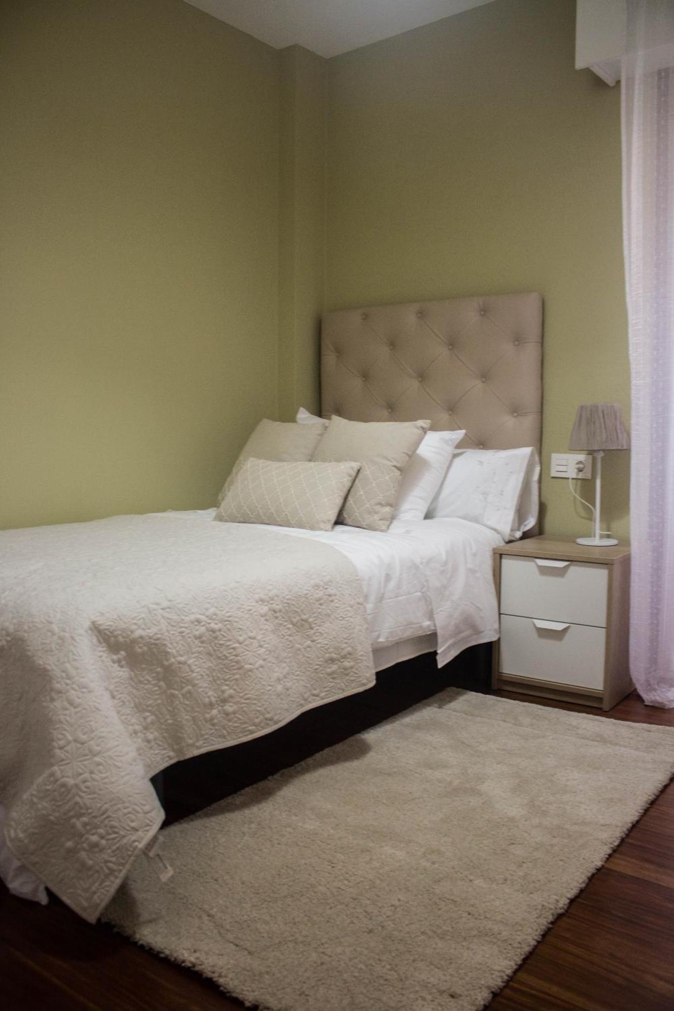 Apartamento Centrico Y Tranquilo En Santiago De Compostelaアパートメント エクステリア 写真